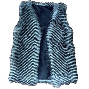 NWT Gaevet Zebra Animal Striped Faux Fur Fashion Open Front Vest, Size Medium